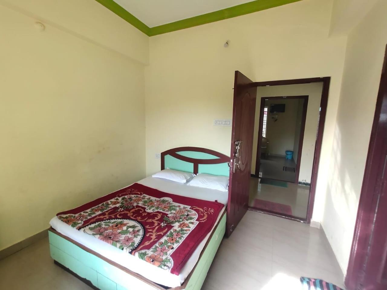 Hotel Ruchi Yercaud Εξωτερικό φωτογραφία